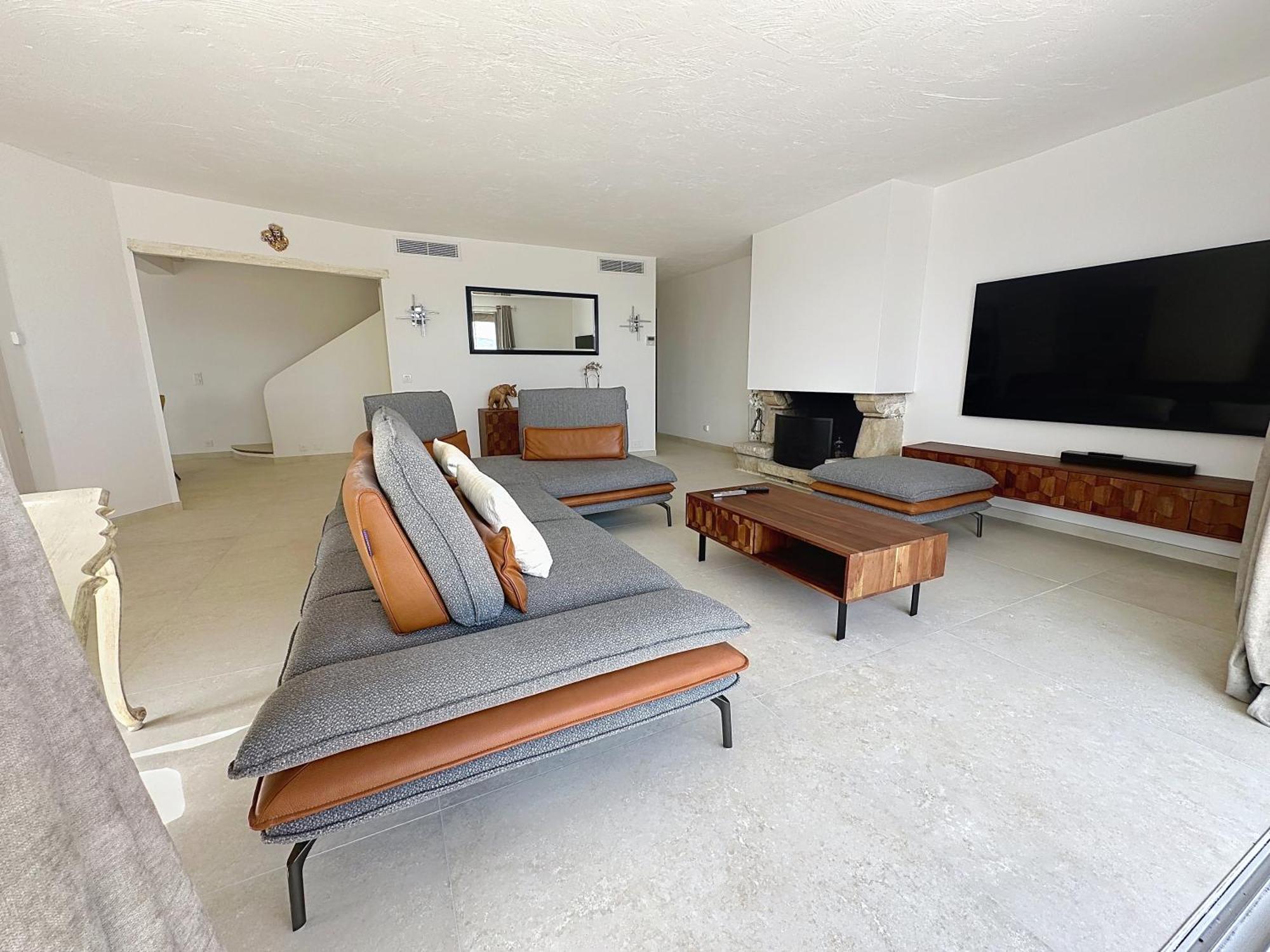 3 Bedrooms Villa near Cannes - Pool&Jacuzzi - Sea View Mandelieu Esterno foto