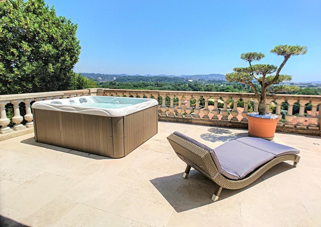 3 Bedrooms Villa near Cannes - Pool&Jacuzzi - Sea View Mandelieu Esterno foto